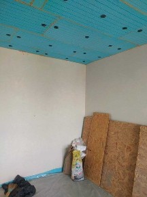 Недорога однокімнатна квартира в П'ятихатках в цегляному будинку.