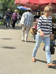 Фасадне комерційне приміщення в оренду біля метро Звіринецька