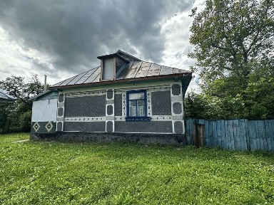 Терміново! Продам затишний будинок 88.6 м², 4 кімнати, з земельною ділянкою 60 соток. З виходои до річки.