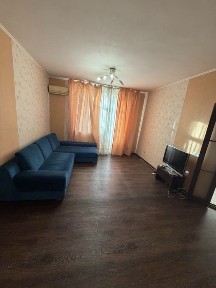 Продаж з 2х кімн. квартири Центр вул. Івана Мазепи