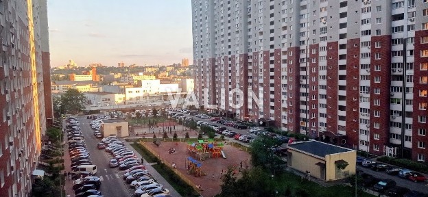 Київ, Балтійський пров., 3А