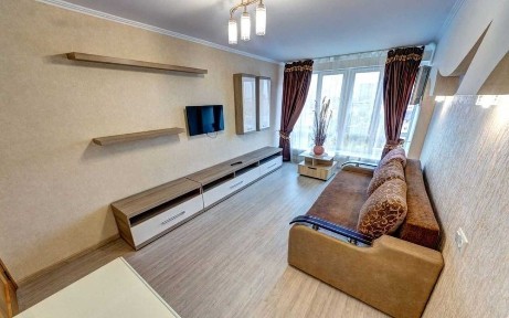 1к квартира біля метро Лук'янівка, Іллєнка 49, подобово