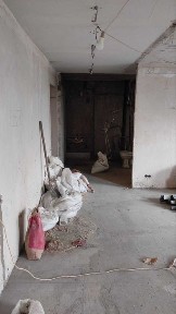 Три комнаты (начат ремонт), Дворцовая 38, рядом с 35 школой.