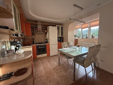 Продам 4к квартиру (Созидатель), жм Сонячний, ТЦ Вавилон