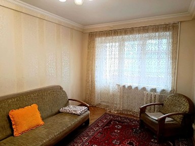 Без комісії! Здам трикімнатну квартиру біля ст. метро Політехнічна