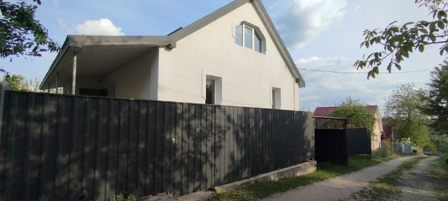 Продаж будинку в Лезнево