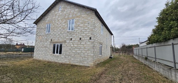 Продаж будинку смт. Глеваха
