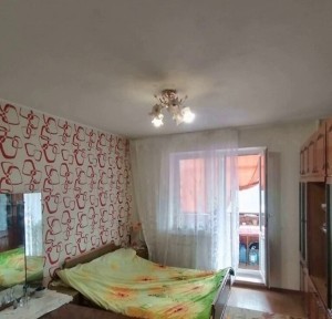 Київ, Кулібіна вул., 5