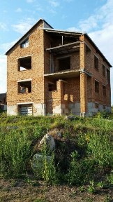 Продам будинок сирий у м. Зборів