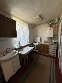 Продам 1/2 будинку в місті Самар
