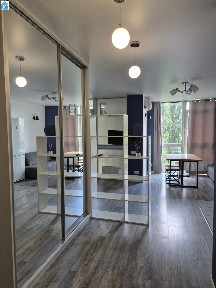 Київ, Предславинська вул., 40