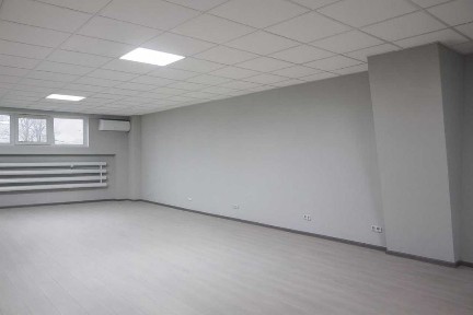 ОФІС З РЕМОНТОМ, площа 88,1 м2, Севастопольська площа