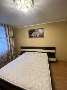 Оренда просторої 3-кімнатної квартири по вул. Сумгаїтській