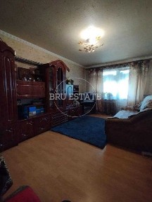 Продаж 2к квартири Леся Курбаса в житловому стані