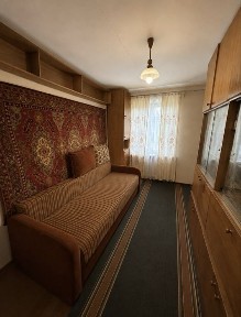 3 кімнатна квартира з ремонтом! Буча центр міста!