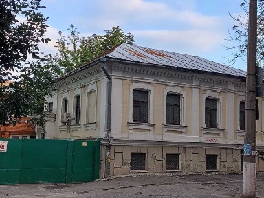 Продаж будинка поділ діловий центр реконструкція готель клініка офіс