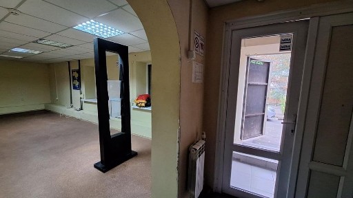 Приміщення у центрі міста - 69 кв. м., вул. О. Матросова