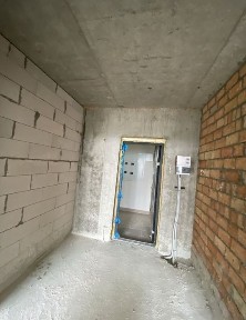 Продаж квартири в новобудові на митниці (є-Оселя)