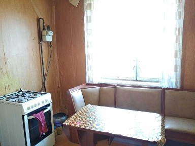 Продам квартиру на КРЕСЕ. ул. Сичеславская 41.