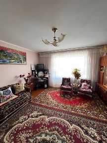Продаж 3к. кв. в районі міської лікарні