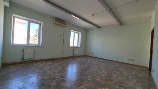 Київ, Дарницький, Колекторна 3