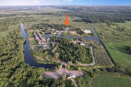 Київська область, Нові Безрадичі
