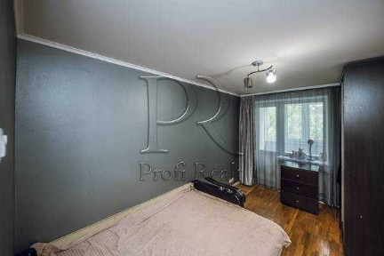 Продажа 3-комнатной квартиры 70 м², Тростянецкая ул., 12