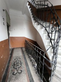 Продаж квартири у старому фонді вл. Маріупольська поряд Героїв Майдану