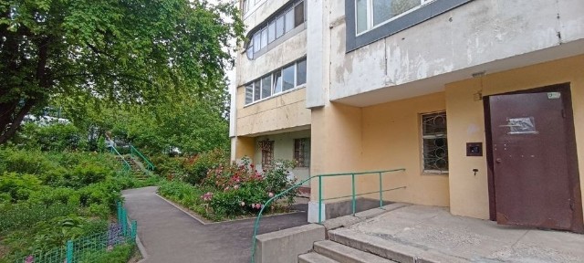 Продам 4 к. квартиру на Рабочей ( район Уральской)