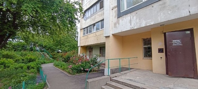 Продам 4 к. квартиру на Рабочей ( район Уральской)