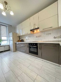 ПЕРША ОРЕНДА! 3-К квартира (100м2) поруч з метро Теремки, Іподром БЕЗ КОМІСІЇ !