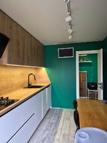 Продається 3х кімнатна квартира в центрі міста, по вулиці М. Лагунової, 10а