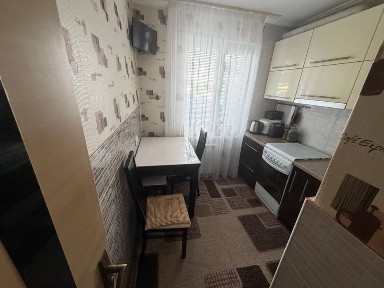 Продаж 2 к Потапова ( Доманицького) 4, програми!