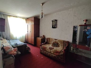 Продаж 2-кімнатної квартири з індивідуальним опаленням, центр міста