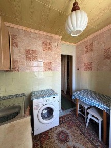 Продаж 3 кімнатної квартири по ГЕРОЇВ АТО