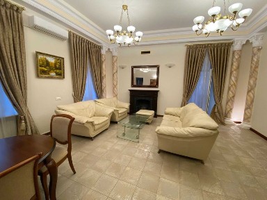 Оренда вул. Михайлівська, 4 к. 180 м2, від господині, шикарна