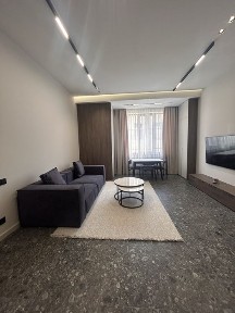 Люксова квартира в центрі міста
