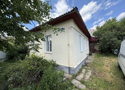Продаж будинку в місті