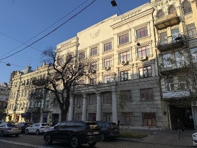 Київ, Шевченківський, вулиця Богдана Хмельницького 38