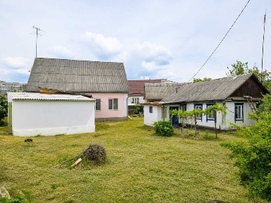 Продаж 2-х будинків на одній ділянці, 126кв. м + 46кв. м, м. Васильків
