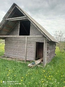 Дерев'яний будинок на розбір, хата на розбір