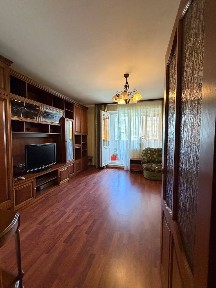 Аренда 3-комнатной квартиры 71 м², Маршала Бабаджаняна ул., 17