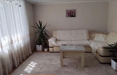 Продаж 3к квартири 86.7 кв. м на вул. Глибока