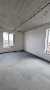 Продам двокімнатну квартиру з хорошим наповненням