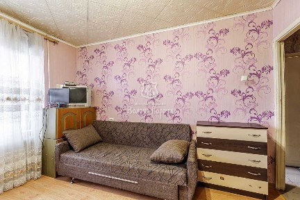 Киев, Курнатовського, 6б