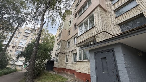Продаж 2 кім квартири в цегляному будинку РЕМ завод