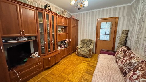 1 кімнатна квартира в хорошій локації на С. Крушельницької