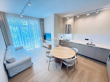 Сдам 2ком квартира ЖК Club Hause Короленко Центр клубный дом паркинг