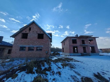 Продаж будинку в с. Острів