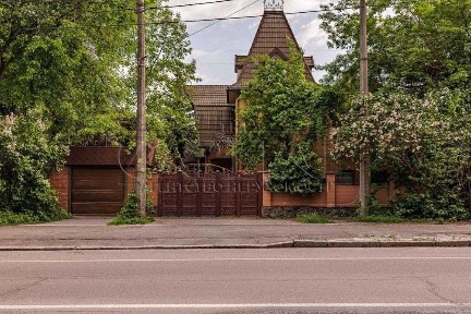 Терміново! Оренда Будинок, Шевченківський район, вул. Ризька, 307 м2